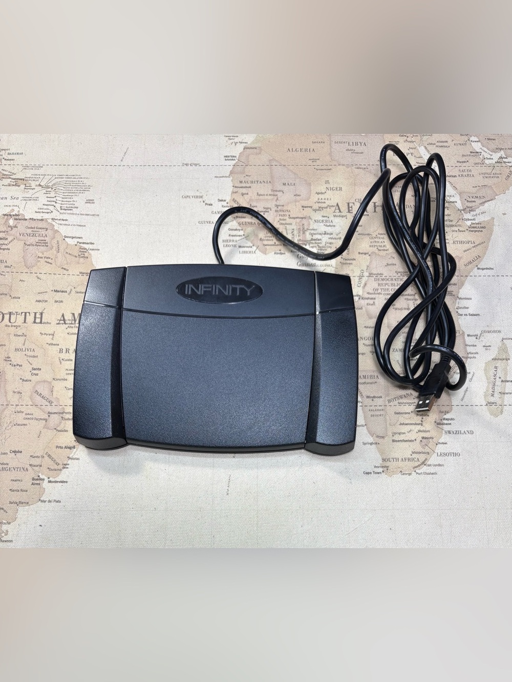 Infinity•USB•Digital•Foot Control•Computer plug (IN-USB2)•Original Box•Low Miles